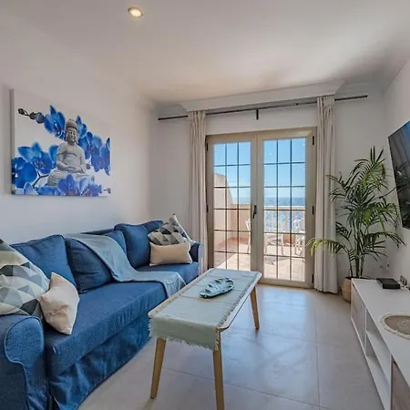 公寓 Seaside With Spacious Terrace, Pool, And Wi-fi 圣克鲁斯-德特内里费